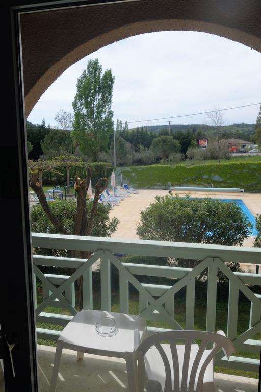 Le Clos Des Bruyeres Vallon-Pont-dʼArc Exterior foto