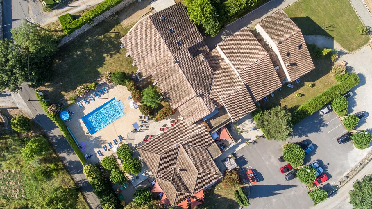 Le Clos Des Bruyeres Vallon-Pont-dʼArc Exterior foto