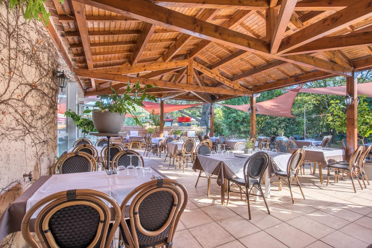 Le Clos Des Bruyeres Vallon-Pont-dʼArc Exterior foto