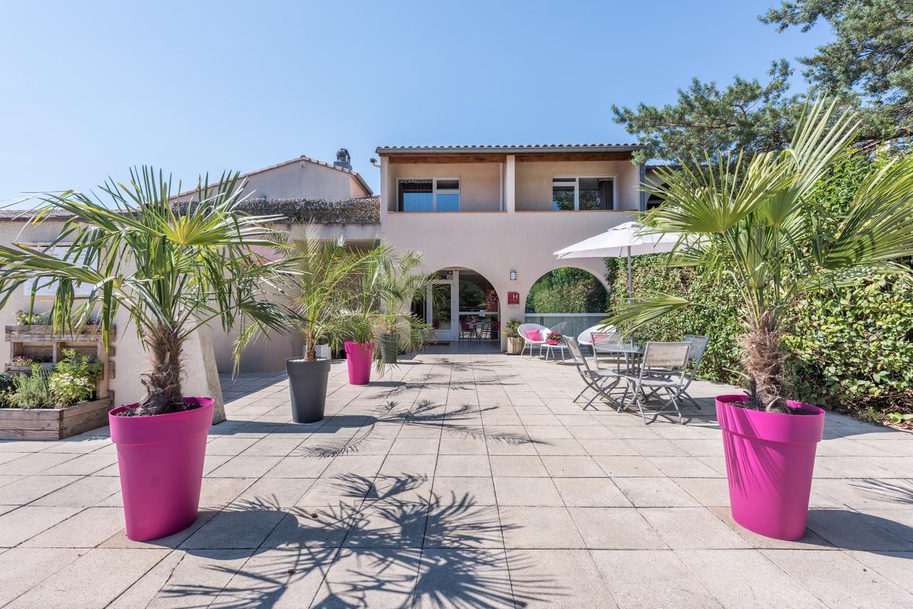 Le Clos Des Bruyeres Vallon-Pont-dʼArc Exterior foto