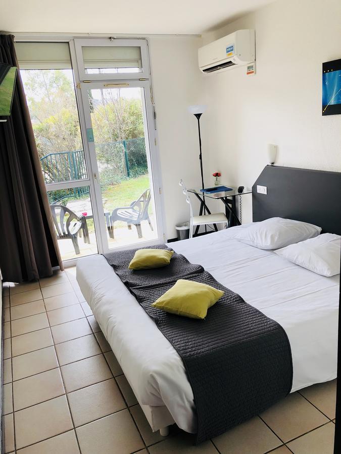 Le Clos Des Bruyeres Vallon-Pont-dʼArc Exterior foto